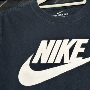 Black Nike T-shirt